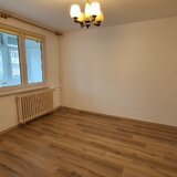 Titan- Metrou 1 Decembrie